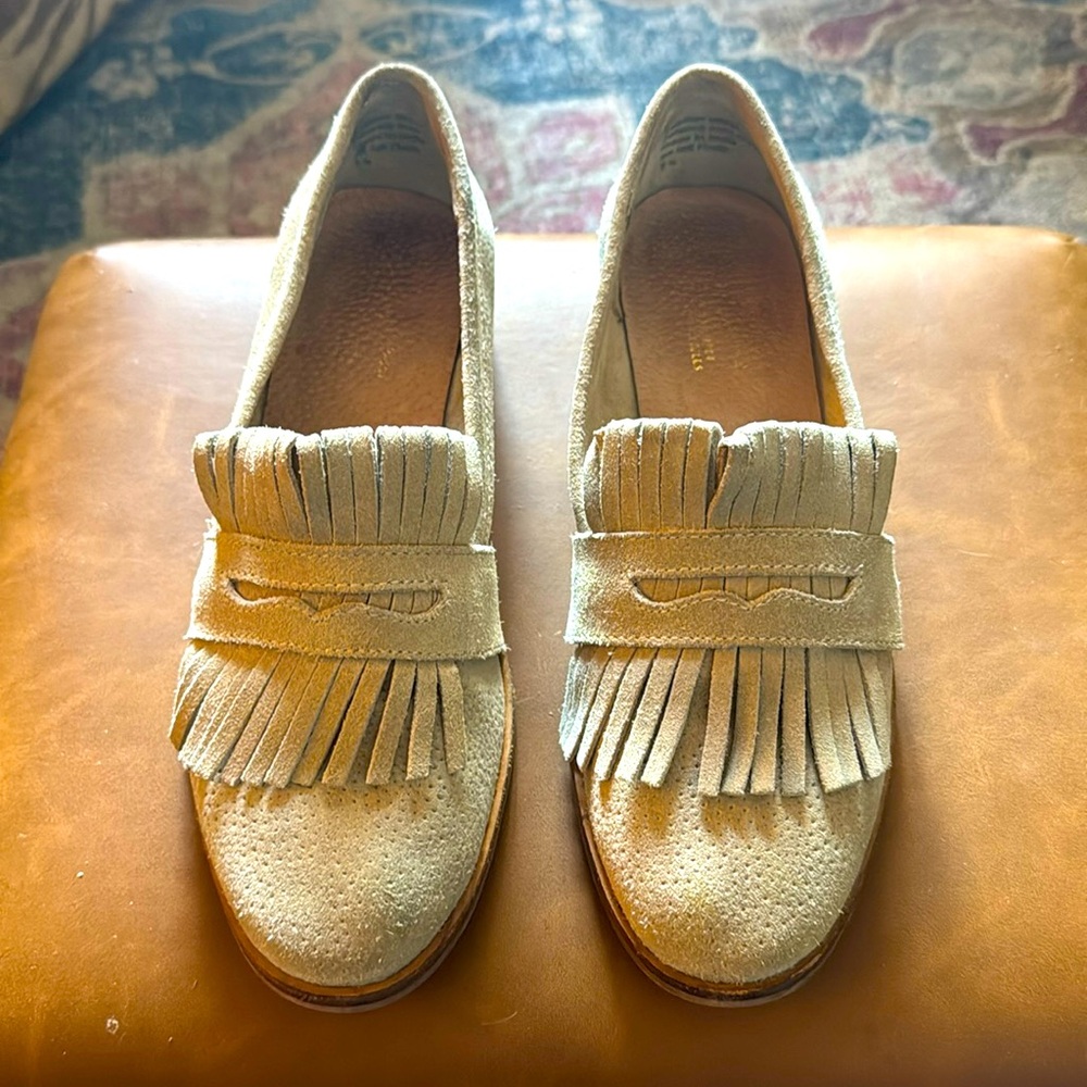 Seychelles of Los Angeles taupe suede penny loafer